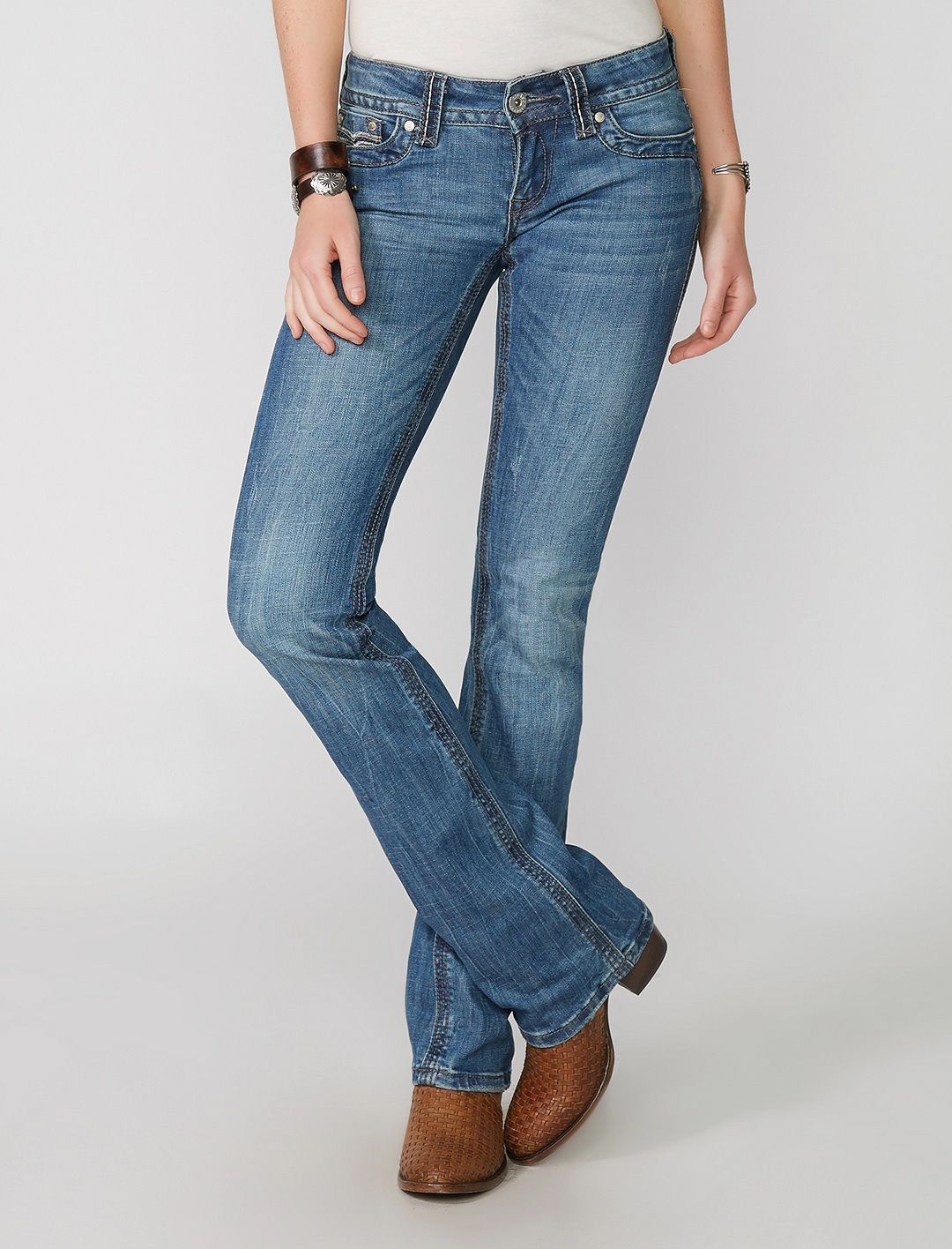 Stetson 818 FIT LIGHT WASH JEANS WITH FLAP BACK POCKETS AND HEAVY TOP 11 054 0818 0370